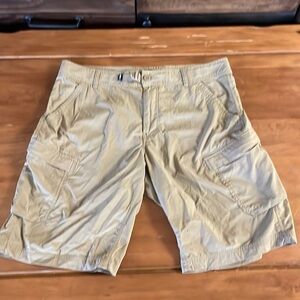 REI Nylon Shorts Size 36